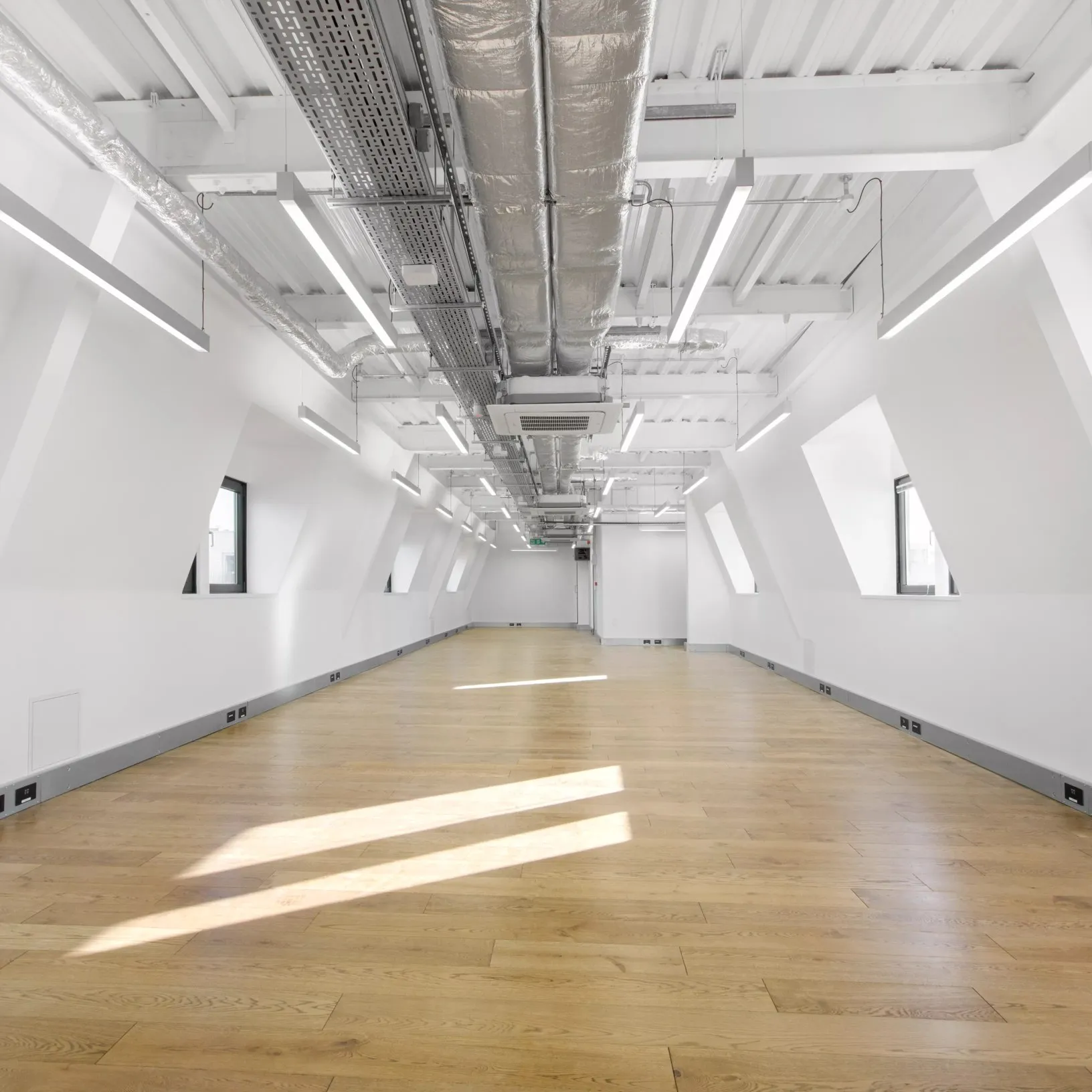 Peer House, 
8-14 Verulan Street