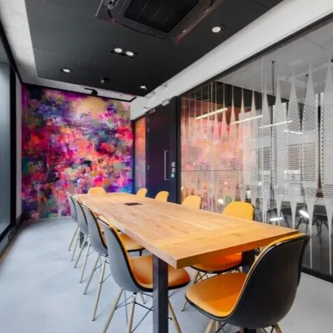 The Frames, 
1 Phipp Street