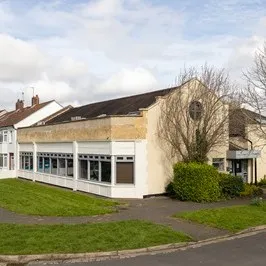 Henleaze House
13 Harbury Road