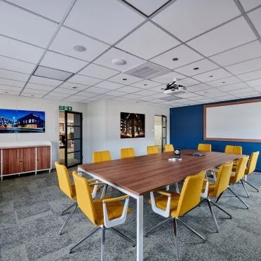 117 Wilderspool Causeway