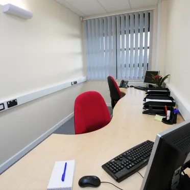 Station Approach, Victoria