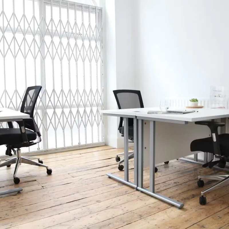 38-39 Saint John's Lane