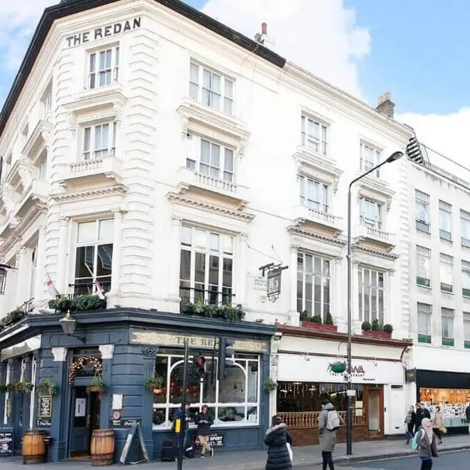 The Notting Hill Studio, 
42 Westbourne Grove