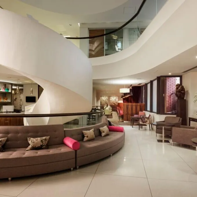 96 Kensington High Street