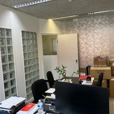 369 Burnt Oak Broadway