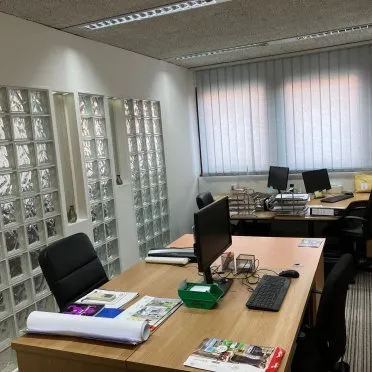 369 Burnt Oak Broadway