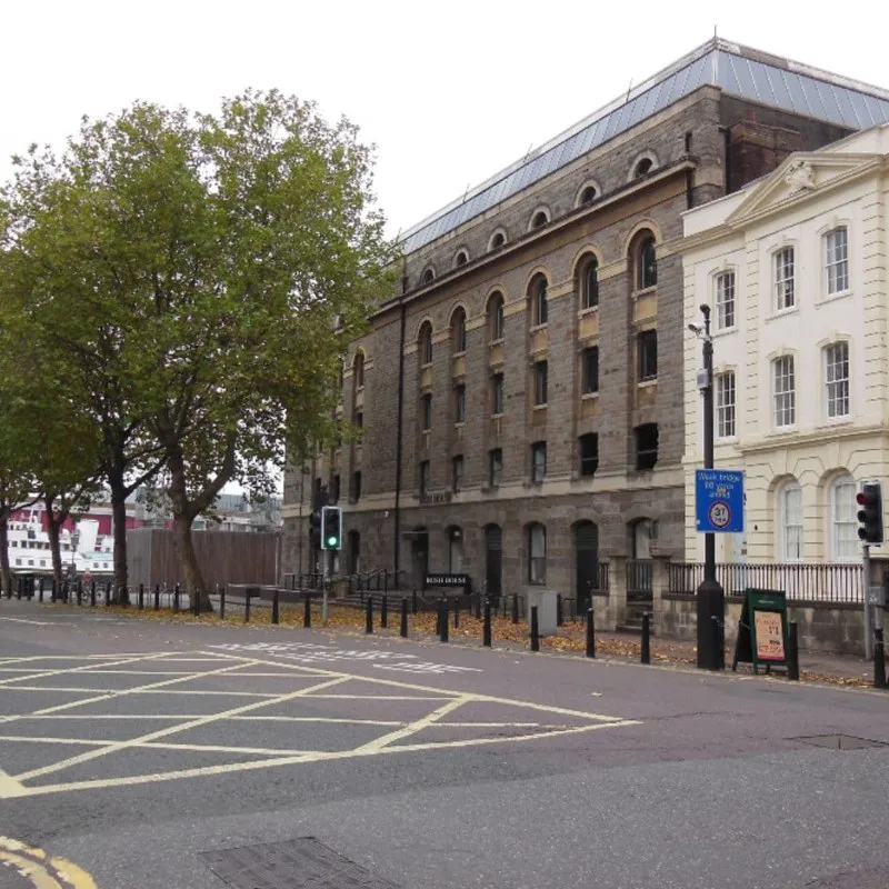 Harbourside
70 Prince Street