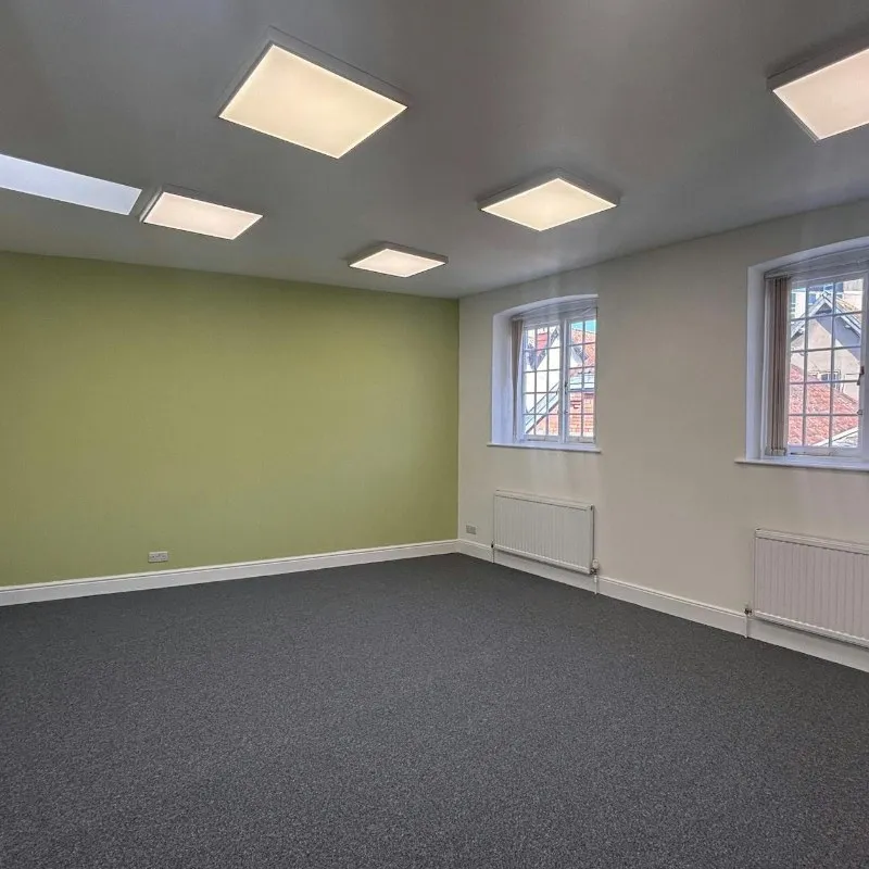 1 Little King Street