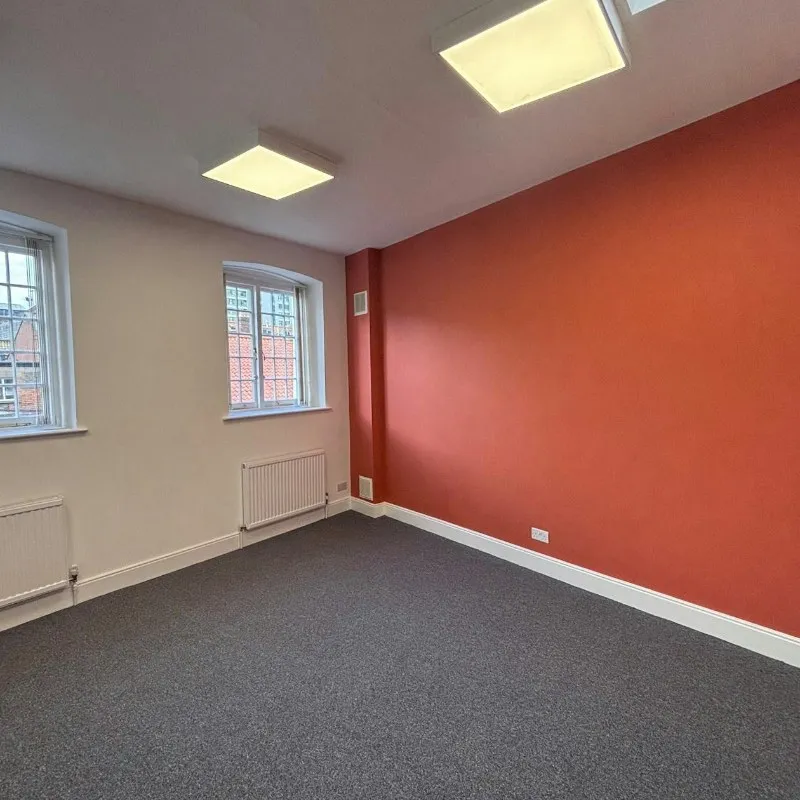 1 Little King Street