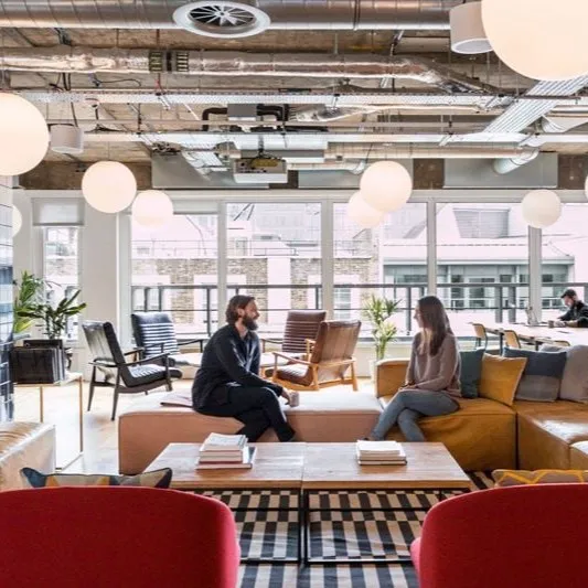 Mansion House, 33
Queen Street