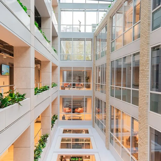 125 Kingsway,
Holborn