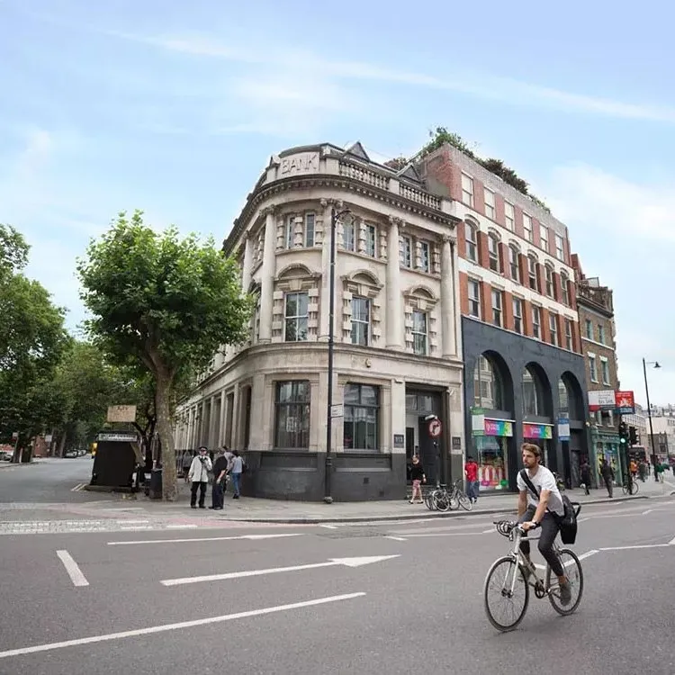 113 Shoreditch High Street,
Shoreditch