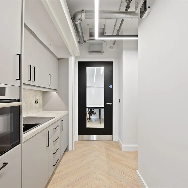 4 Bream’s Buildings, 
Chancery Lane