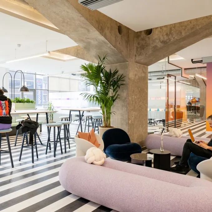 3 George Leigh Street - M4