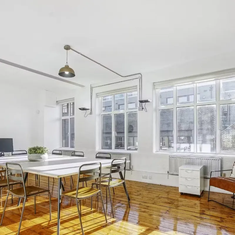 31 Great Sutton Street