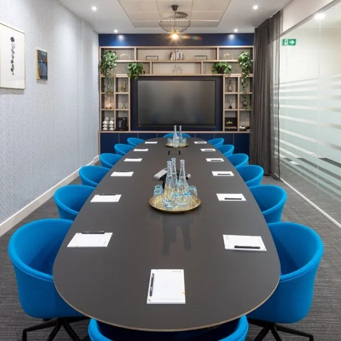 220 Saint Vincent Street