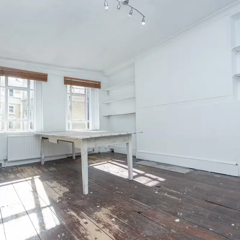 5 Great Newport Street