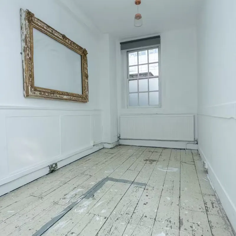 5 Great Newport Street