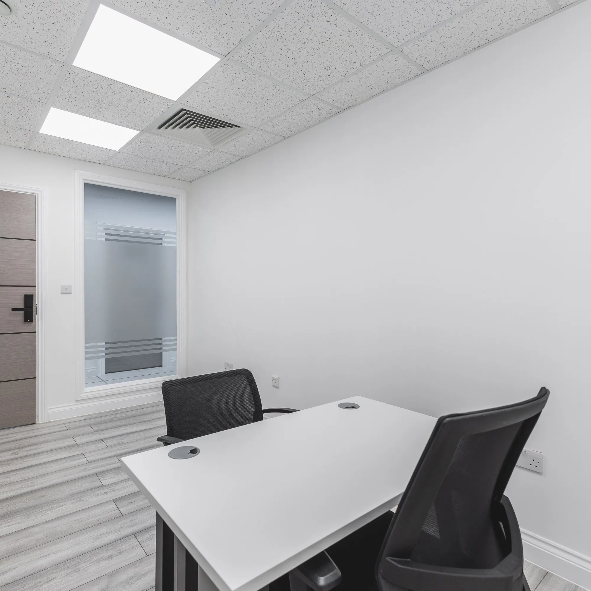 56-60  Nile Business centre, Nelson Street