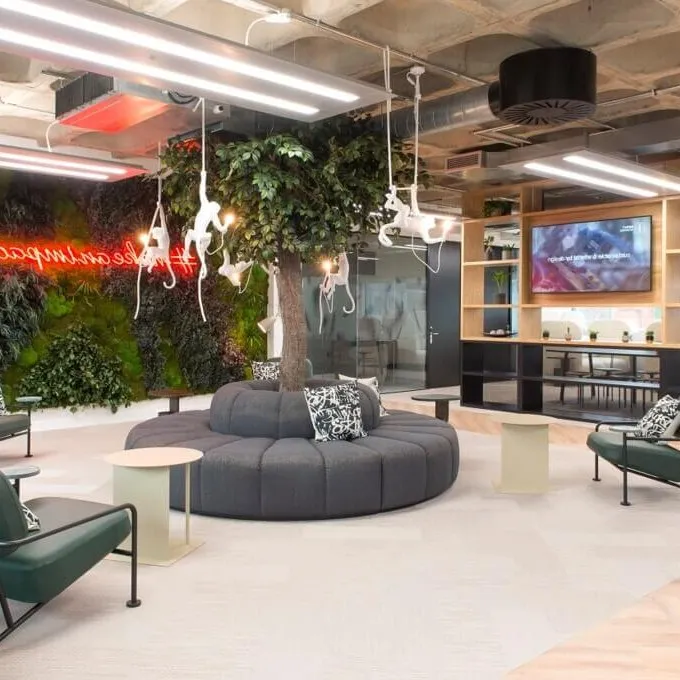 Spectrum
Bond Street