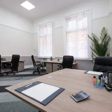 4 Saint Thomas' Street