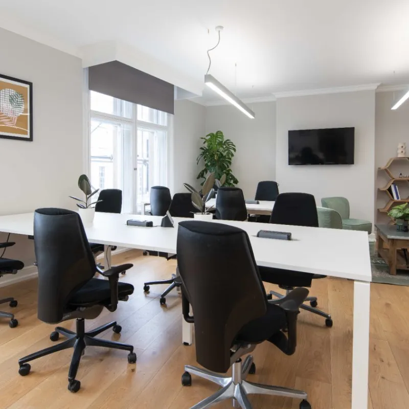 385-389 Oxford Street - W1C