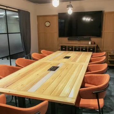 Woolyard, 
52-56 Bermondsey Street