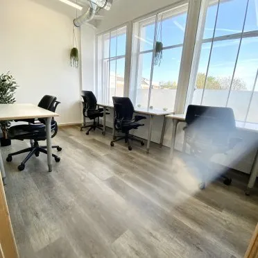 14 Windermere Road, 
Second Floor Islington