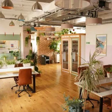 14 Windermere Road - N19