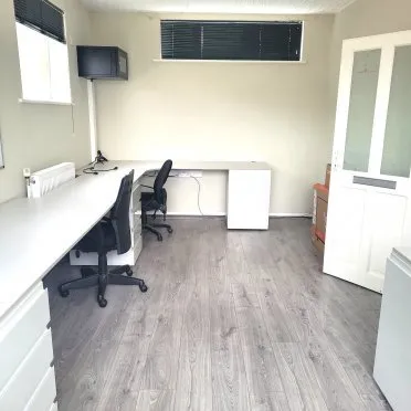 27 Breakfield
Coulsdon