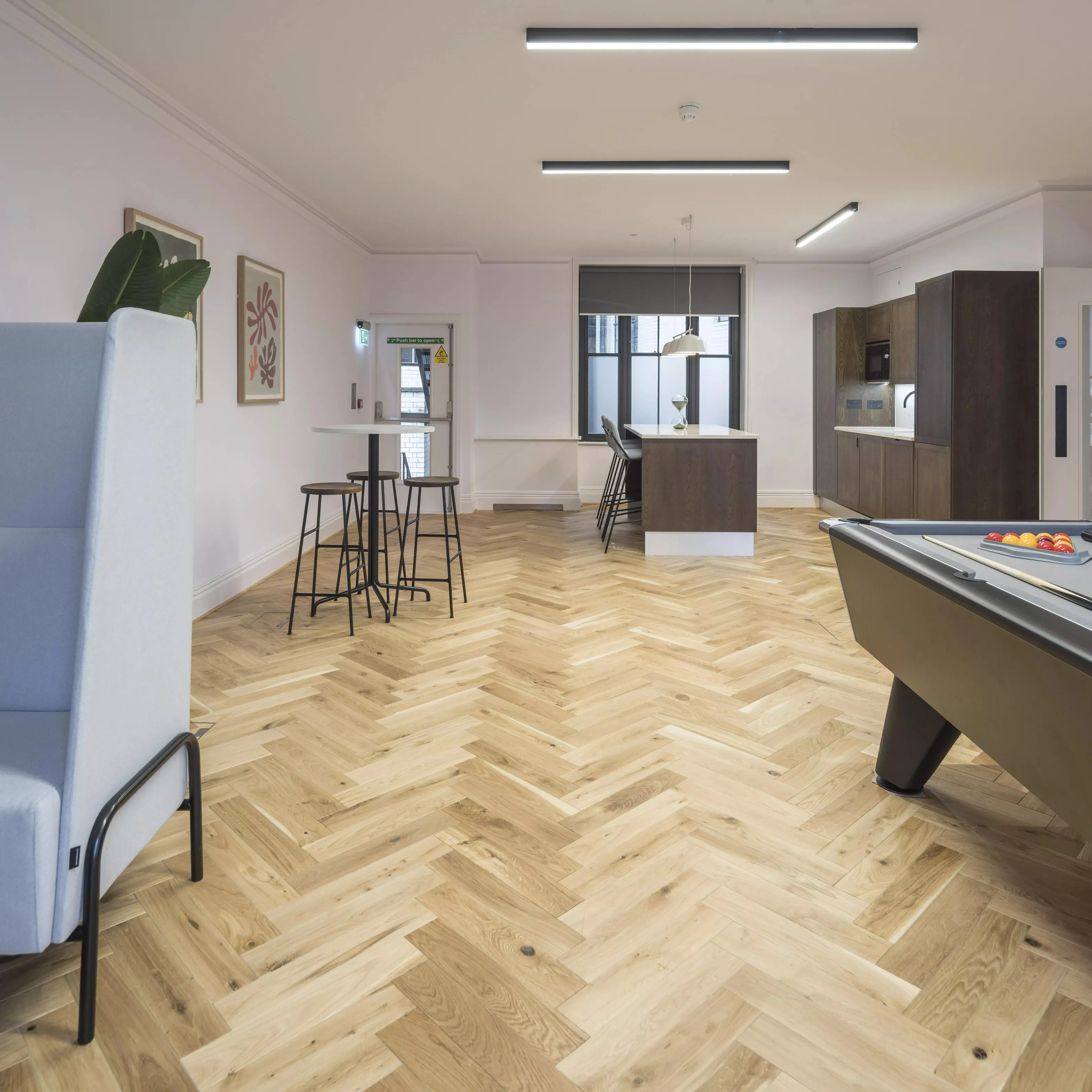 89 Charterhouse Street