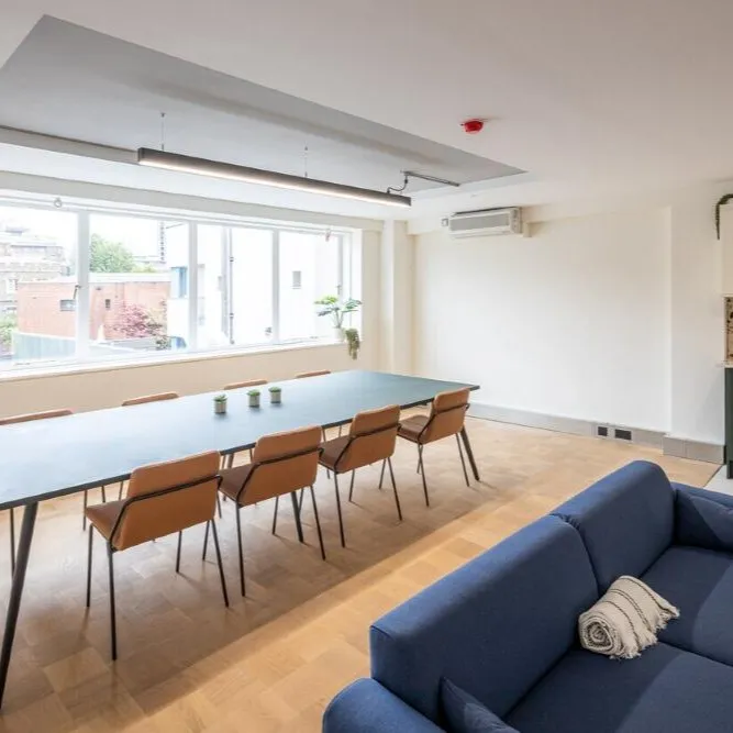 Abbey House, 
74-76 Saint John Street