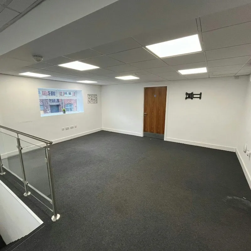 Backstone Business Centre 
Whitehouse Street, 
Hunslet