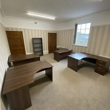 King Charles House, 2 Caste Hill