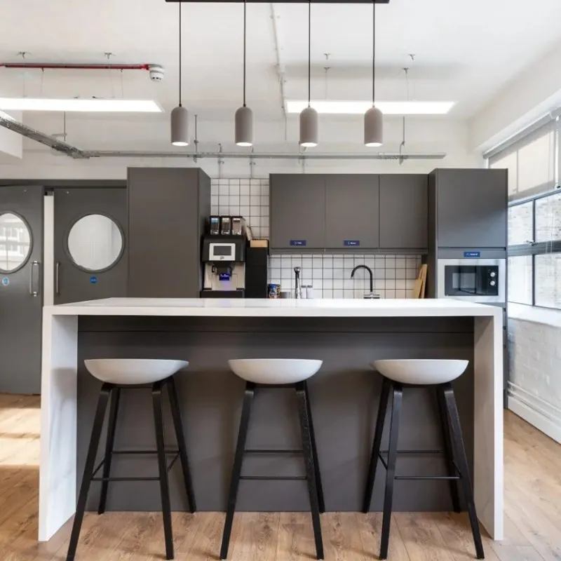 67- 69 Cowcross Street