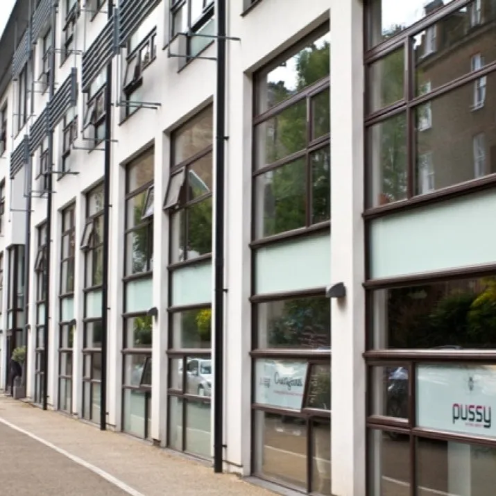 Exhibition House
Addison Bridge Place