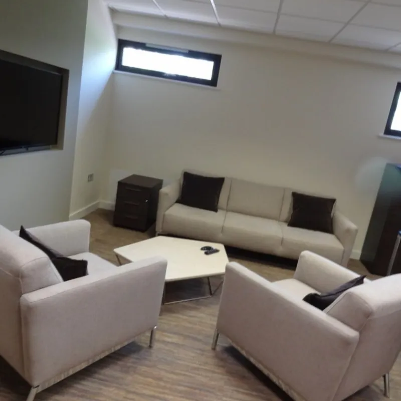 Exhibition House
Addison Bridge Place