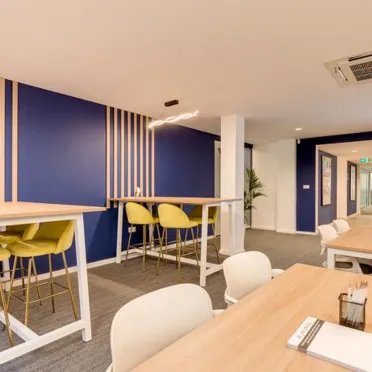 St Peters House Bolton, 
Silverwell St