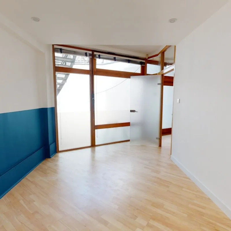 Tiger House,
Burton Street