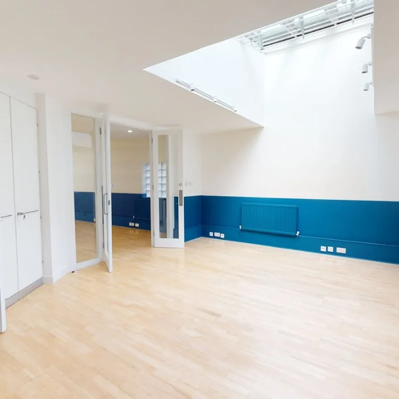 Tiger House,
Burton Street