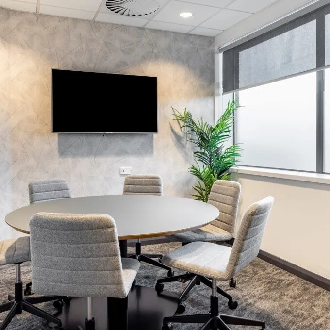 1 Devon,
Longbridge