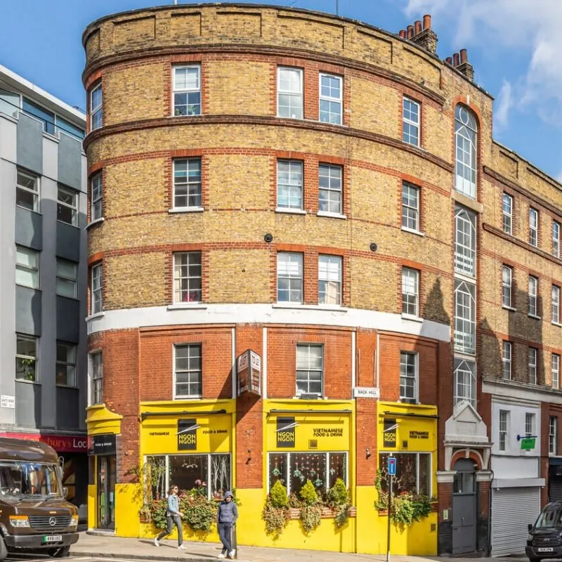 Albion Buildings, 
1 Back Hill,
Holborn