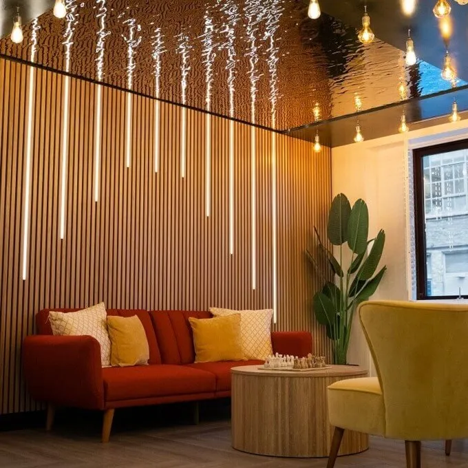 16 Saint John's Lane,
Farringdon