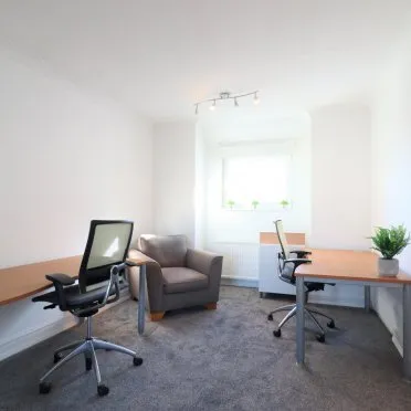 Birchgrove House, 
102-104 Caerphilly Rd