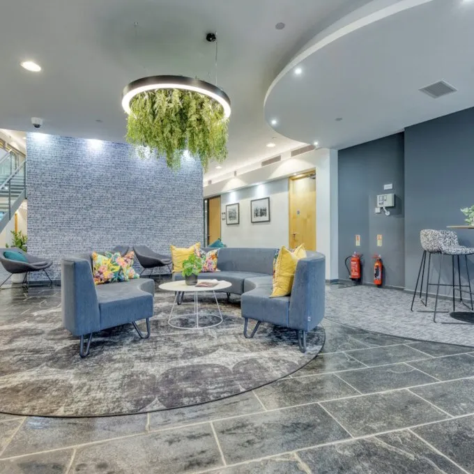 1 Ainslie Road, 
Hillington Park