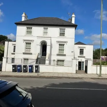 Grove Lodge
287 Regents Park Road