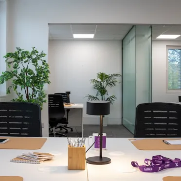 Noble House
Capital Drive
Linford Wood