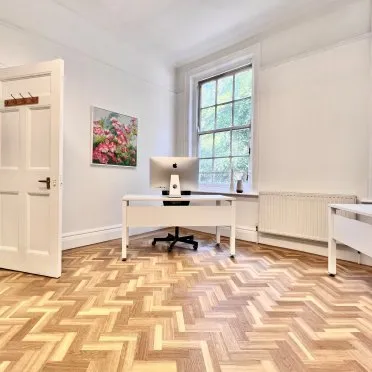 Hinton Chambers
Hinton Road