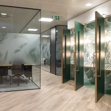 R+
2 Blagrave Street