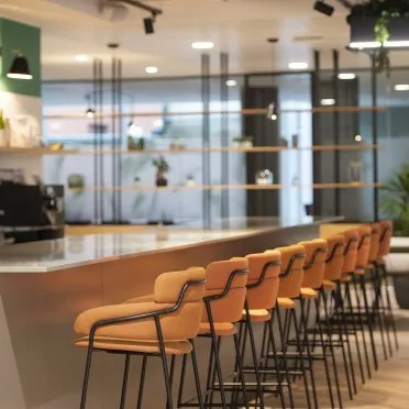 R+
2 Blagrave Street